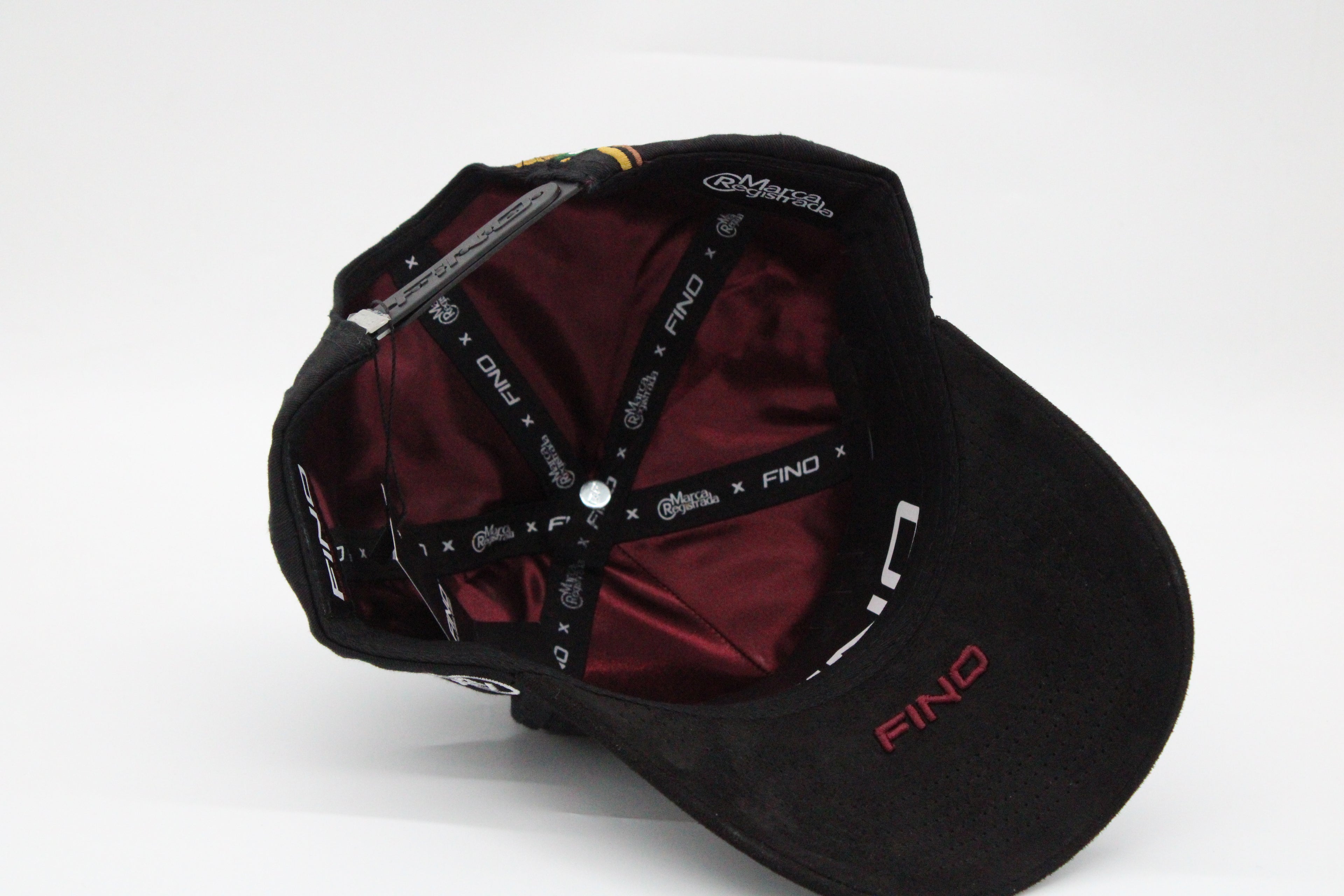 Gorra Gallo Fino "TC x Marca Registrada"