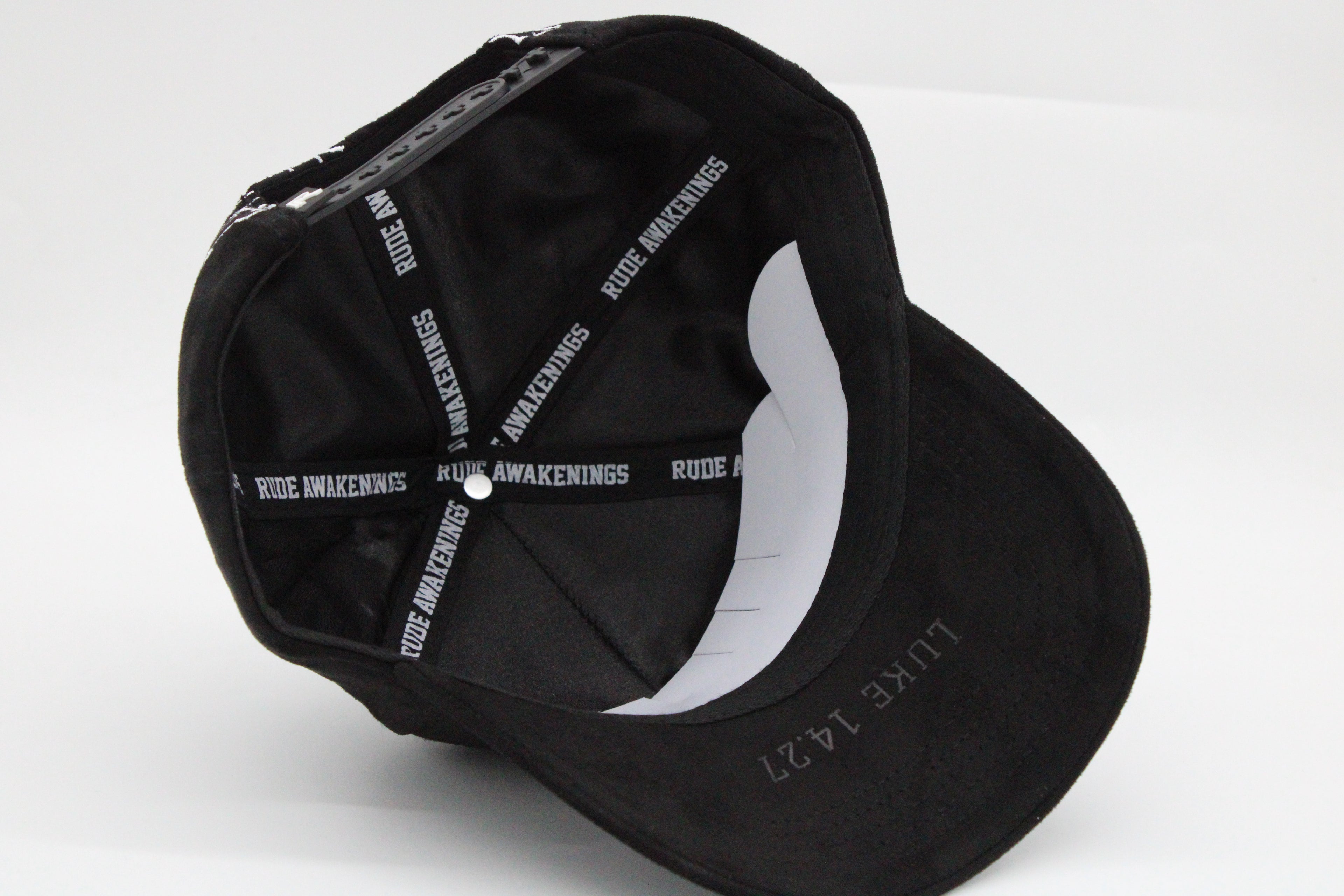 Gorra Rude Awakenings "LALALA Negro"