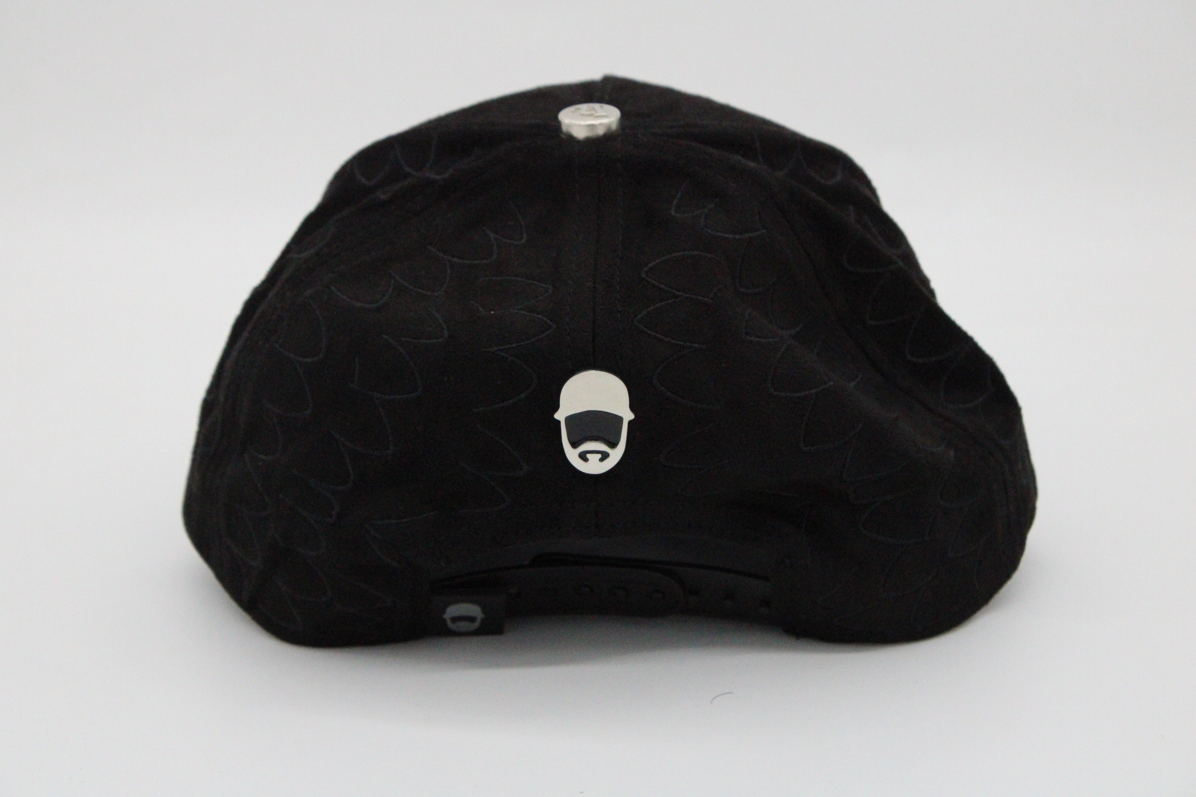 Gorra Barbas Hats "El Búho x Luis R Conriquez"