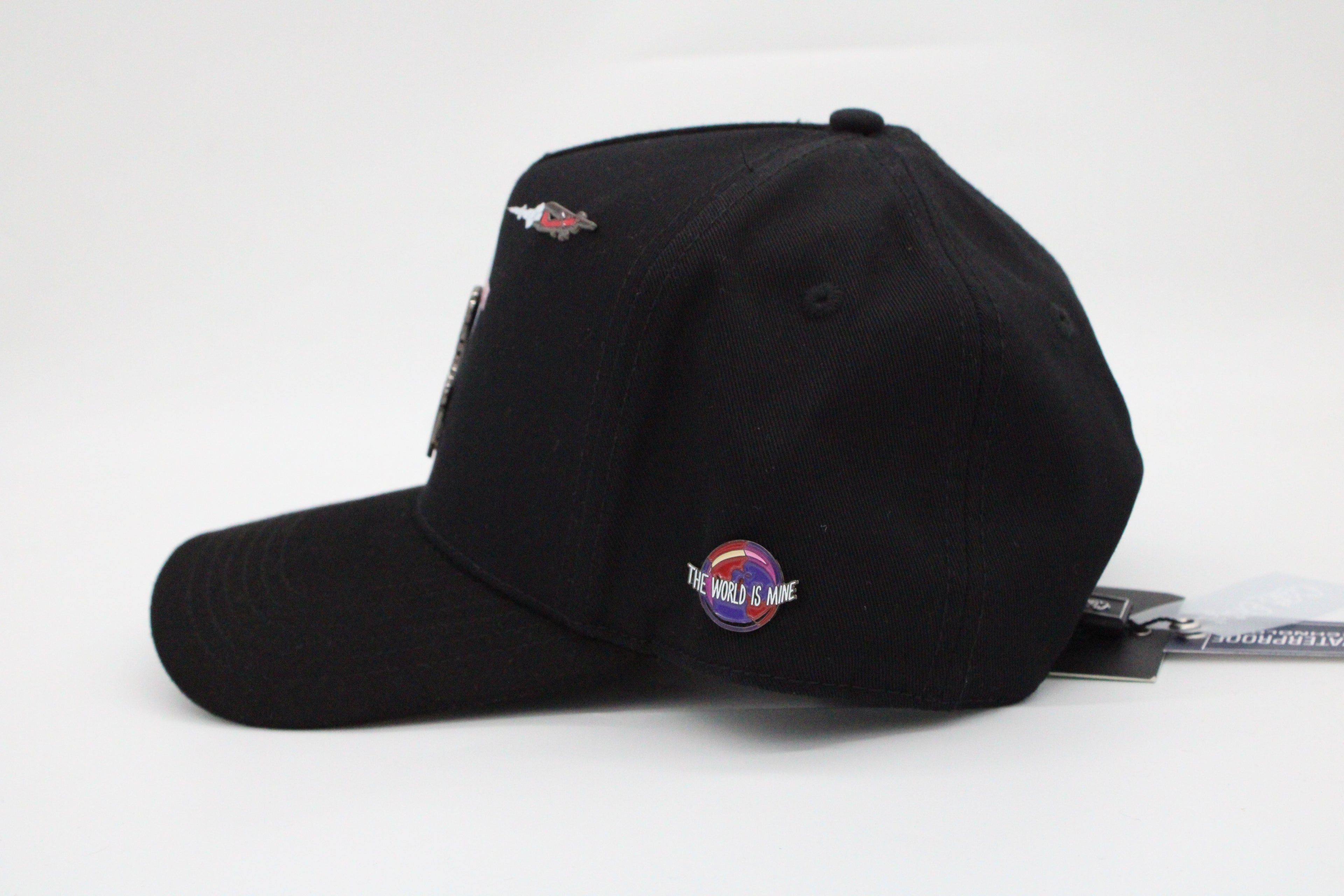 Gorra Cash Only "The Wolrd is Yours"