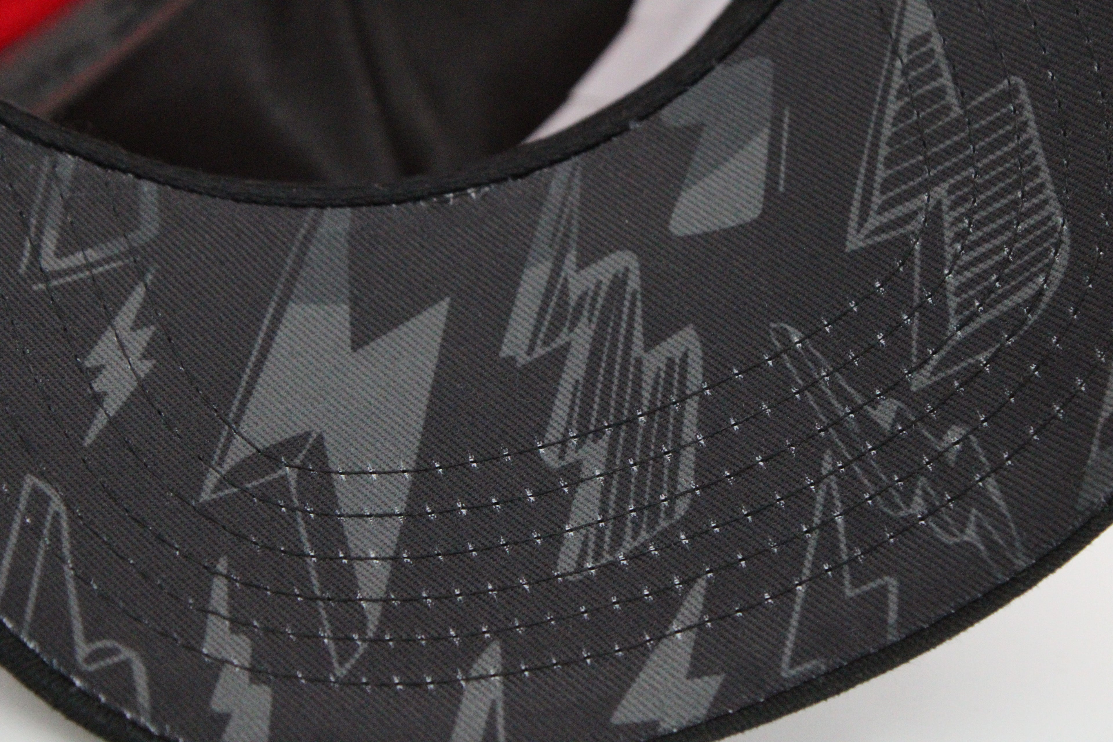 Gorra JC Hats "Rayo Roja"