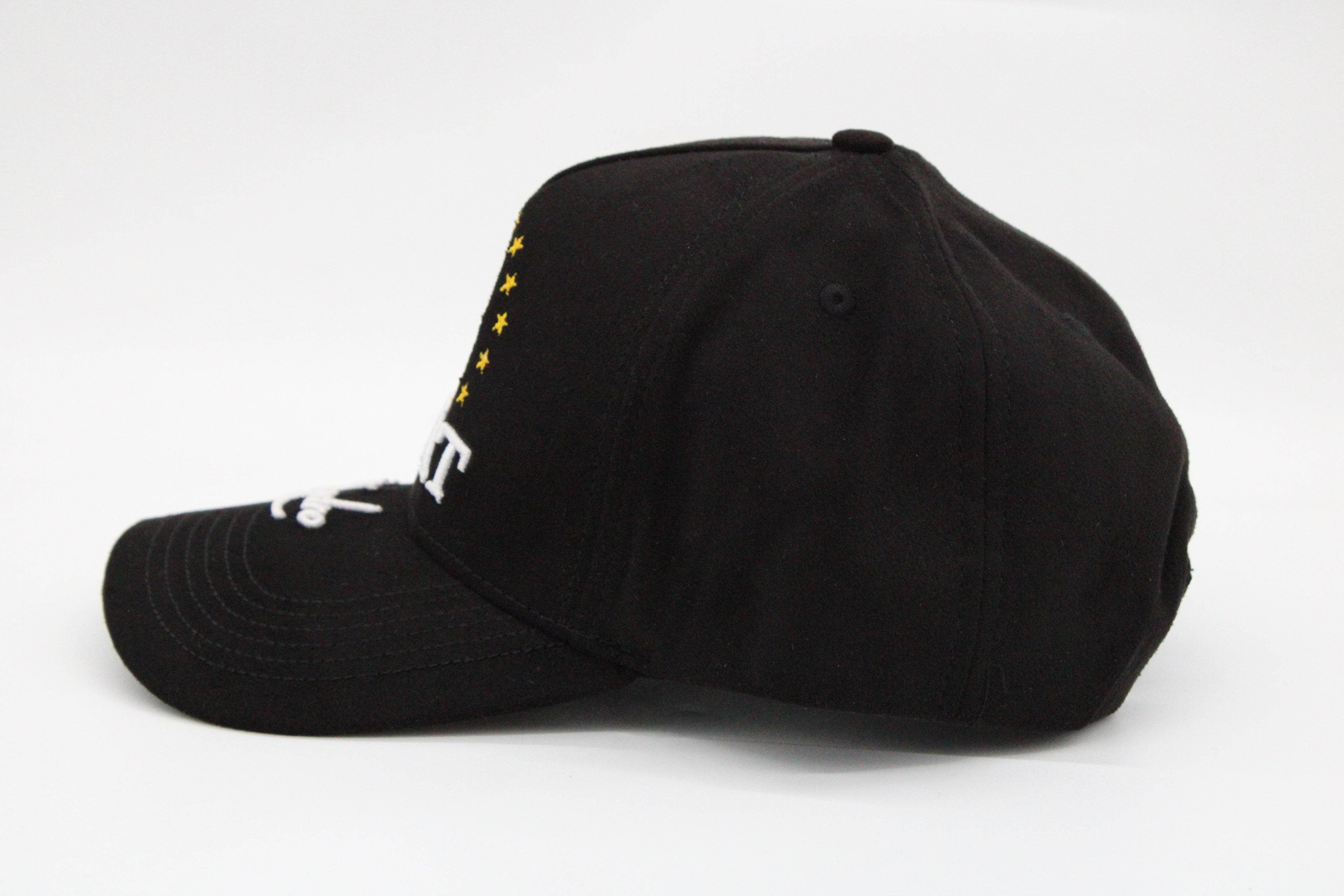 Gorra Gallo Fino "GOAT x Marca Registrada"