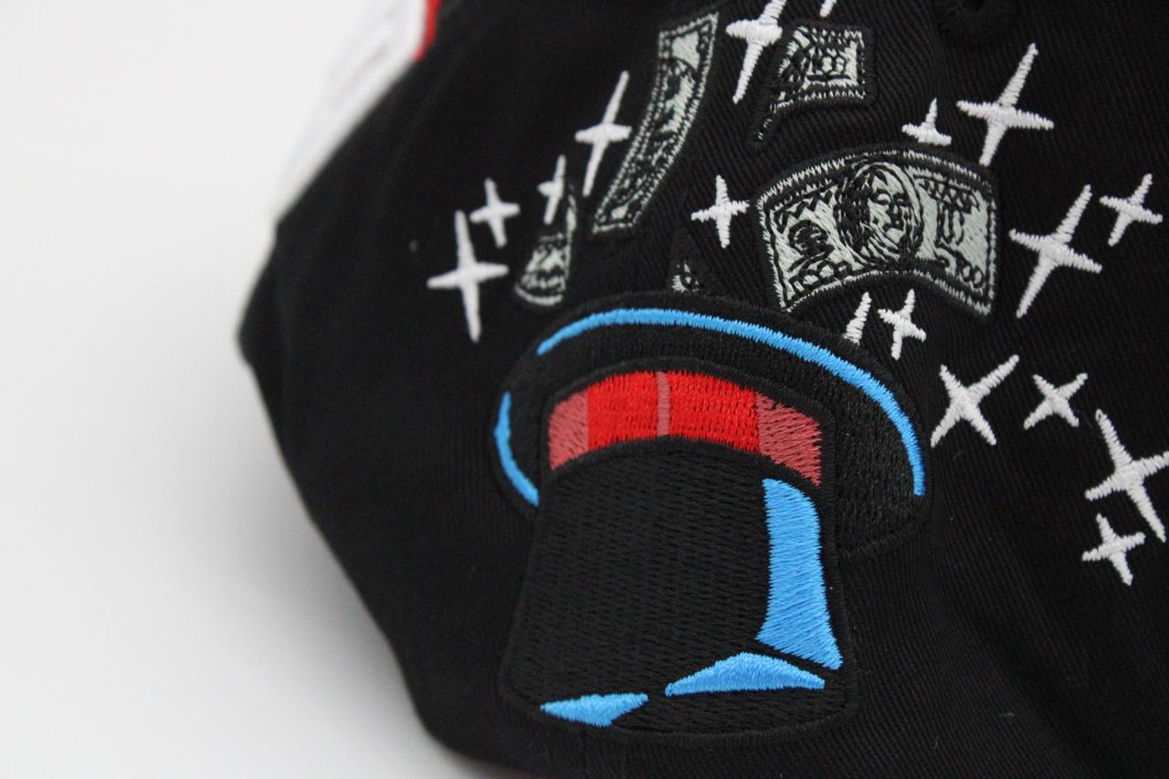 Gorra Gallo Fino "Magic x Marca Registrada"