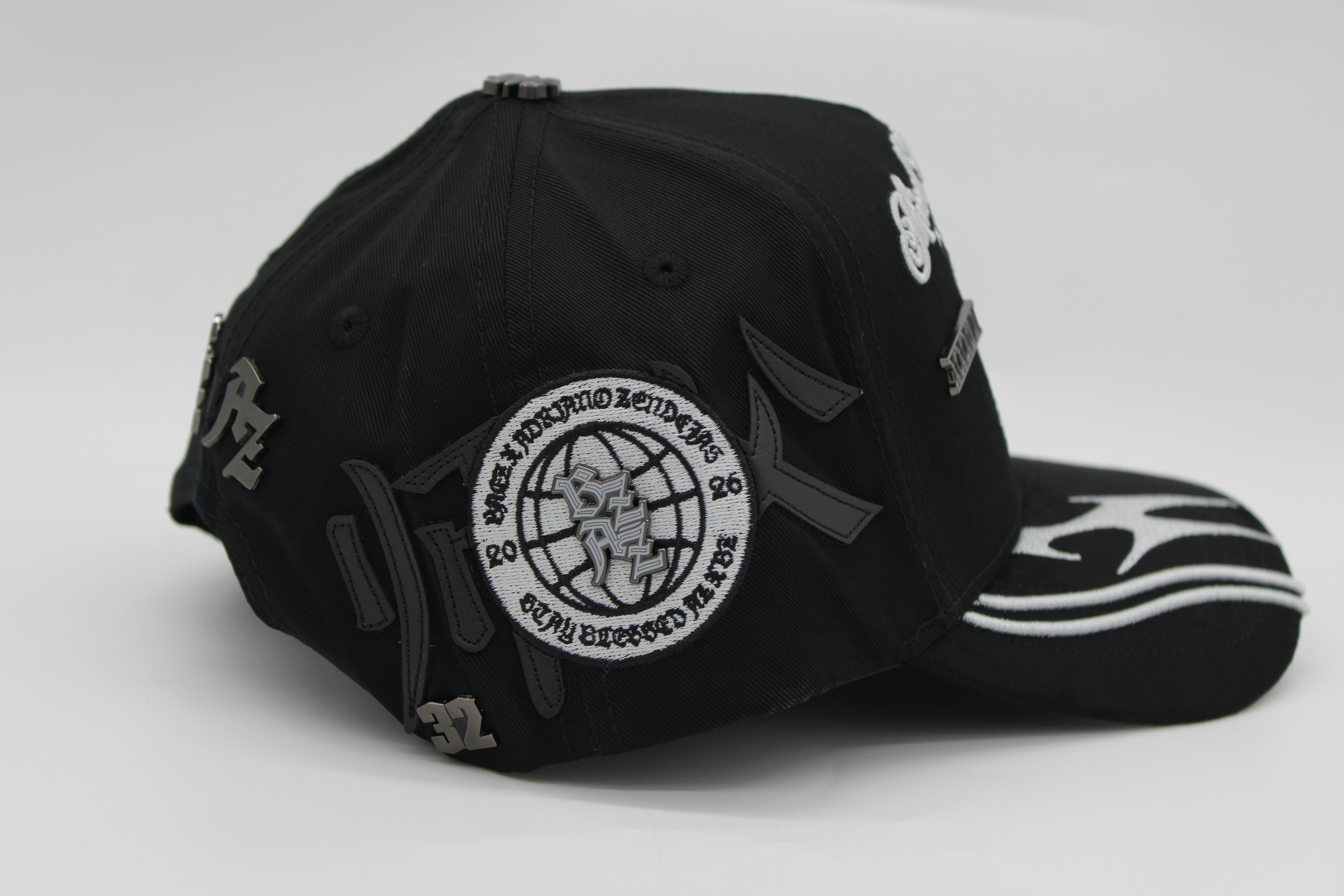 Gorra Baez “Mind Over Matter x Shifu”