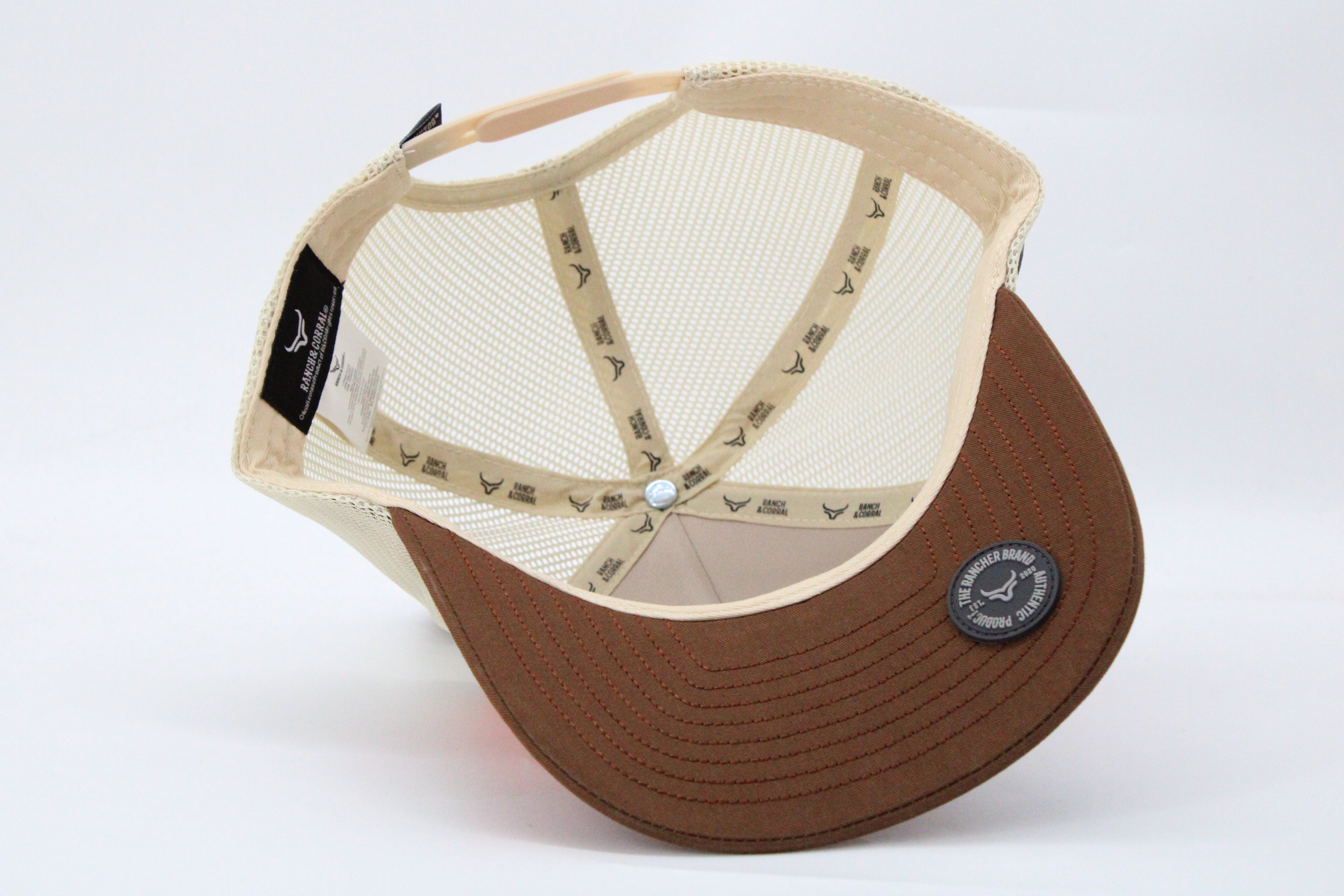 Gorra Ranch & Corral “Cross”