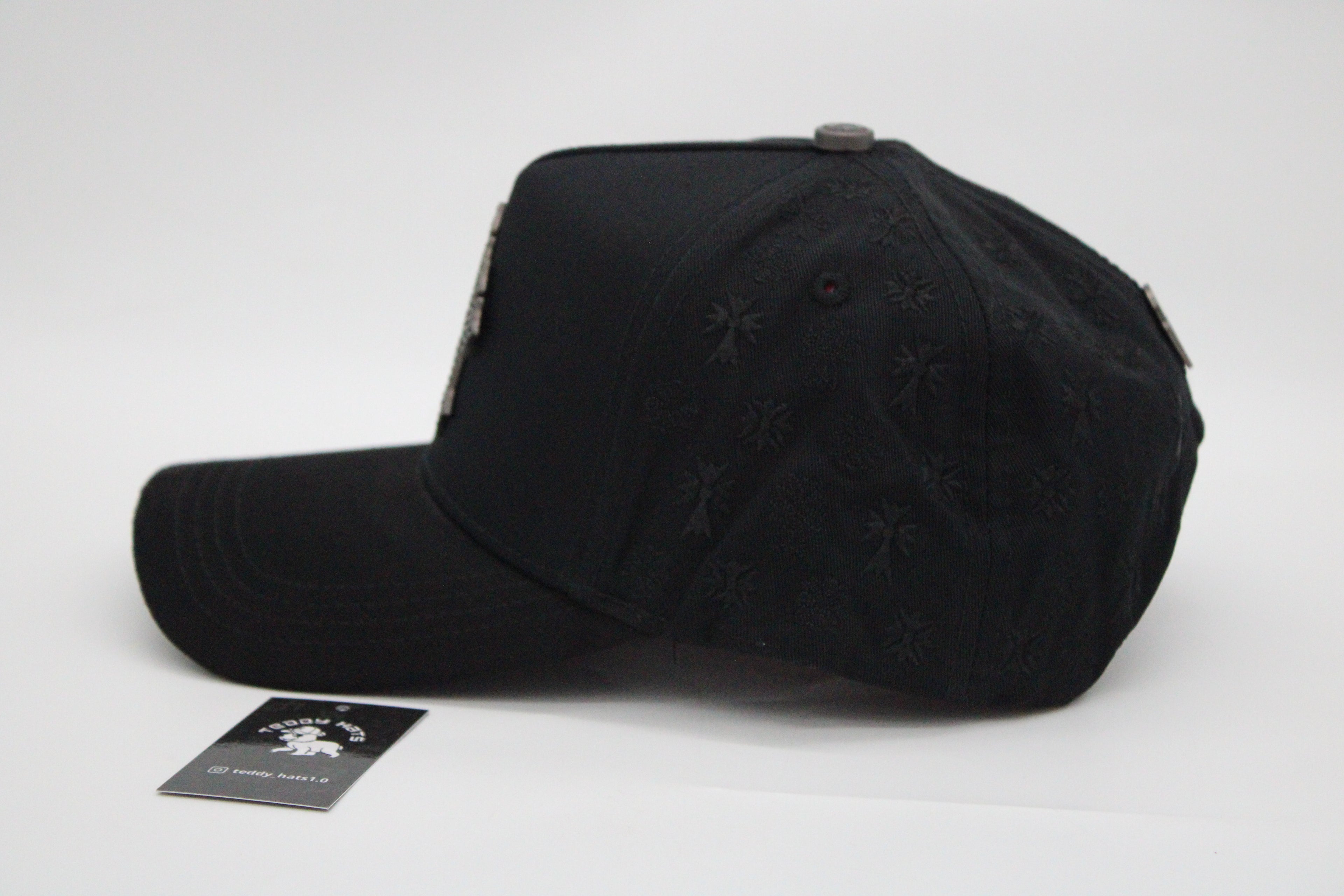 Gorra Barbas Hats "Chrome Blackout x The Rich Kid"