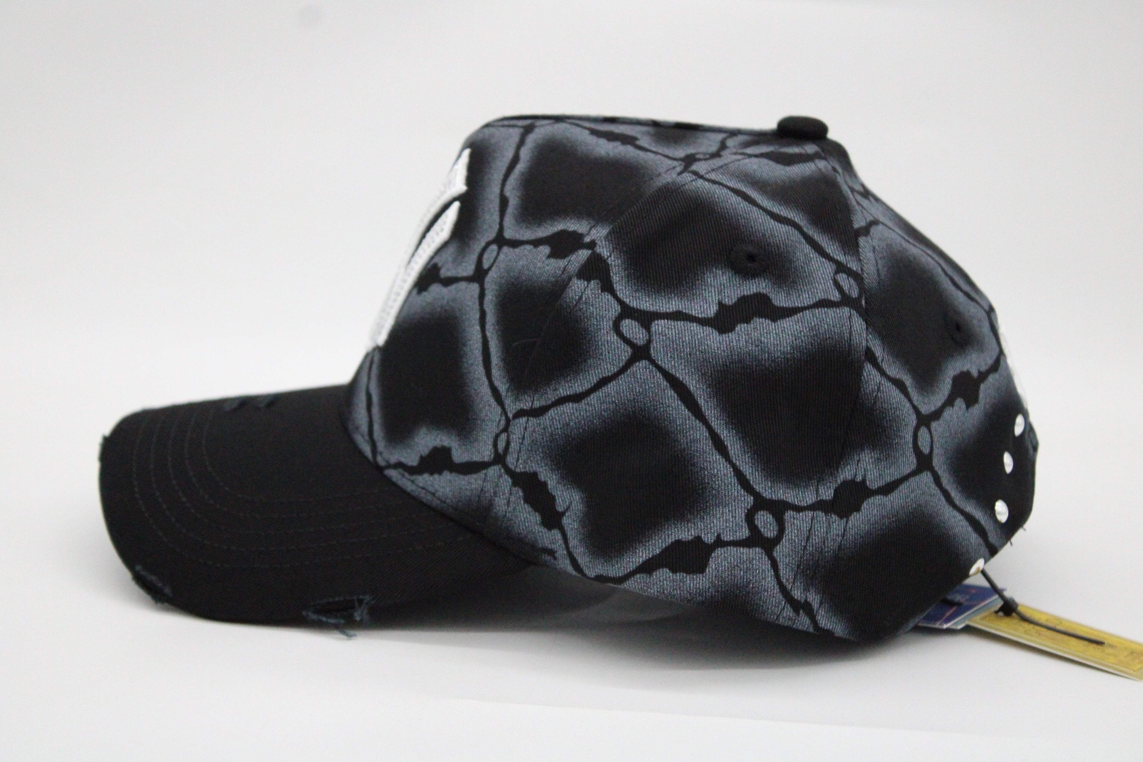 Gorra 31 Hats “Caged in 4”