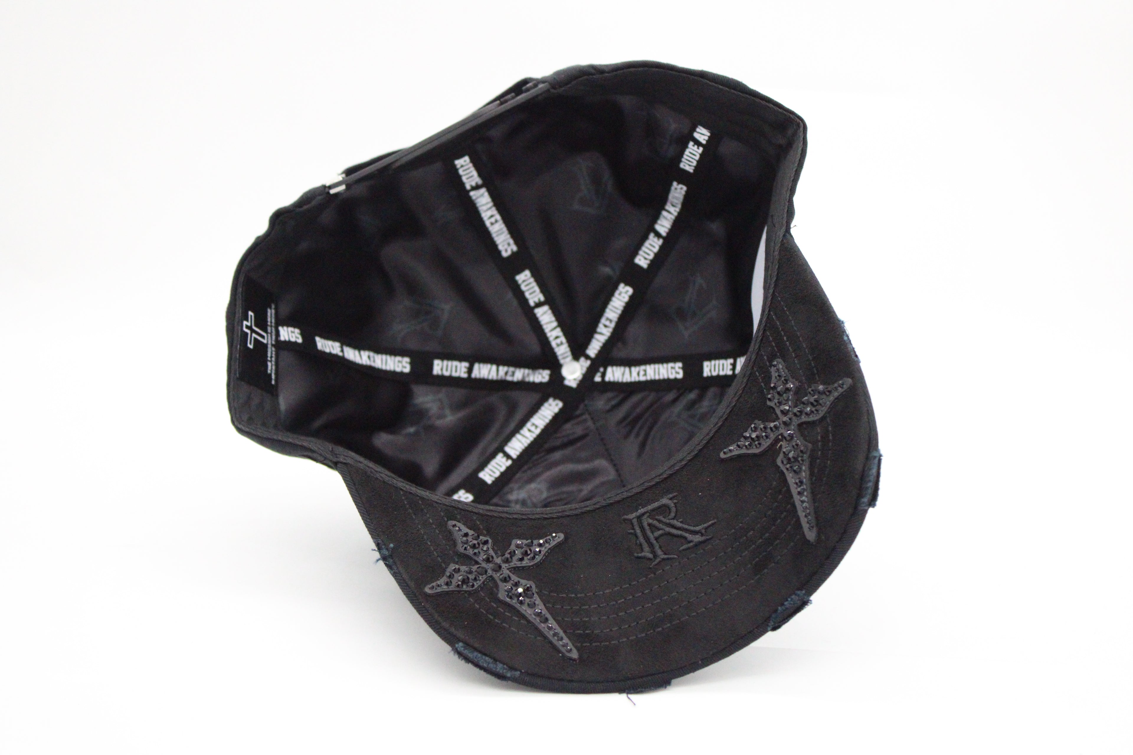 Gorra Rude Awakenings “Total Black”