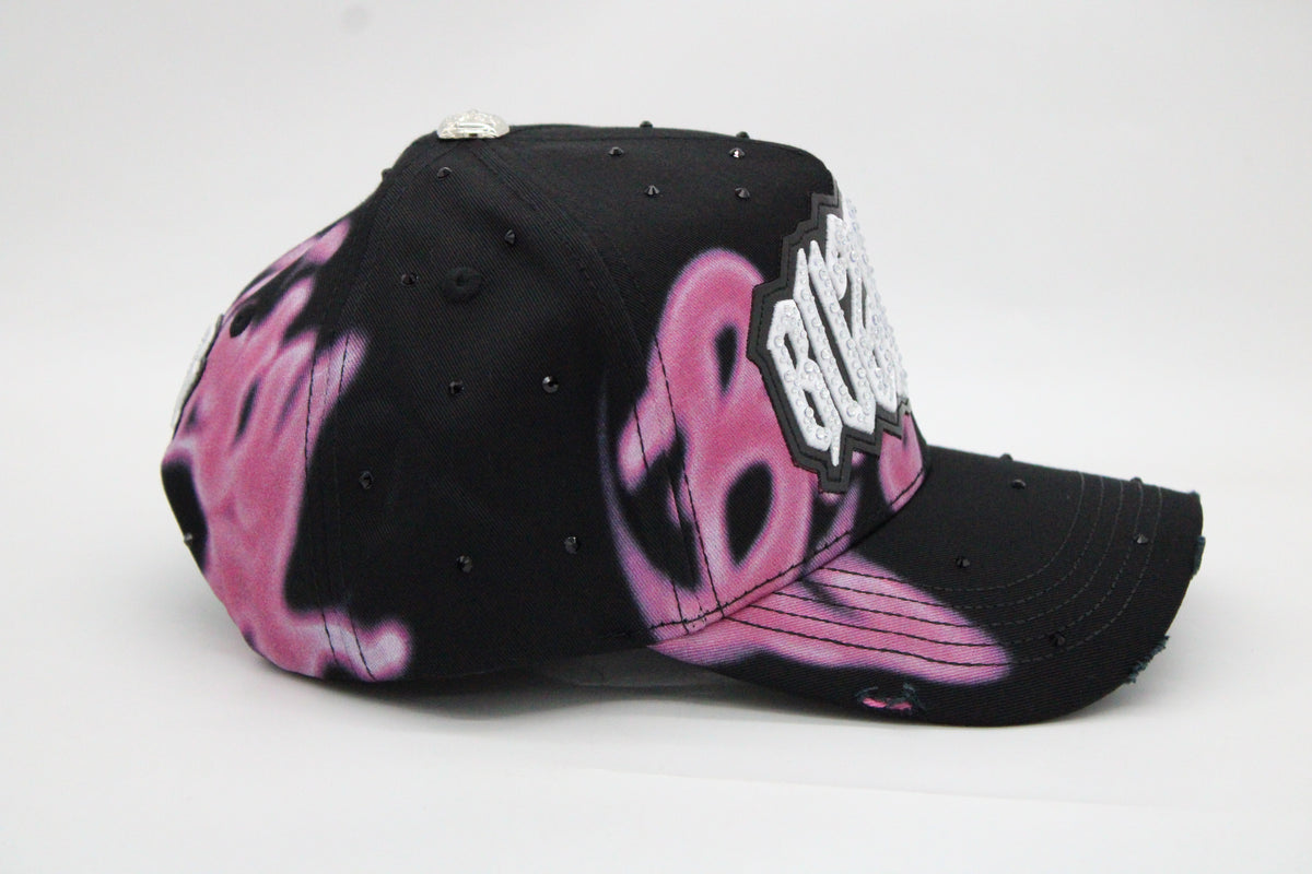Gorra 31 Hats x Báez “Buzy One Graffiti Pink”