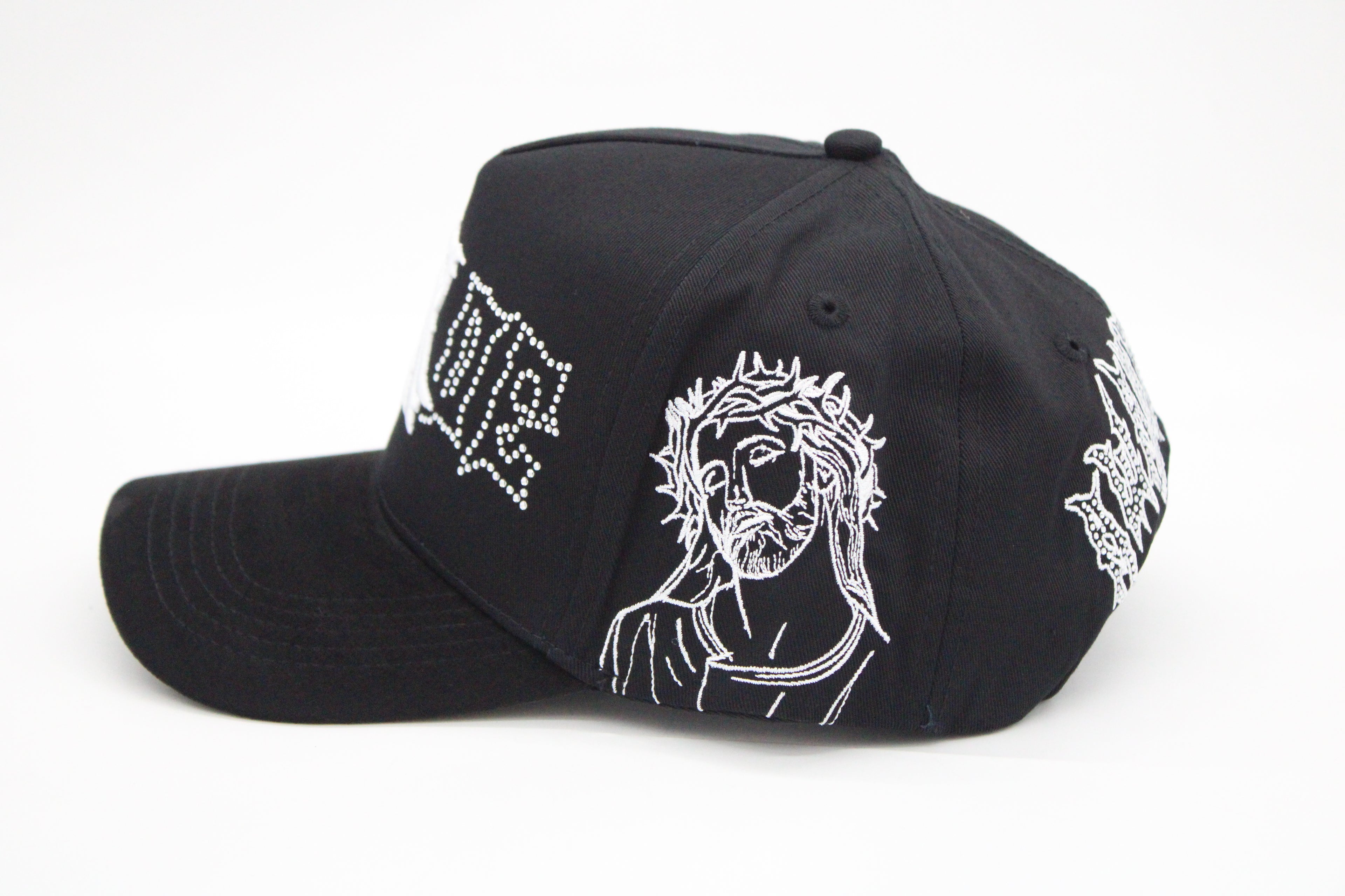 Gorra Rude Awakenings “Cristo Blanco Cristals”