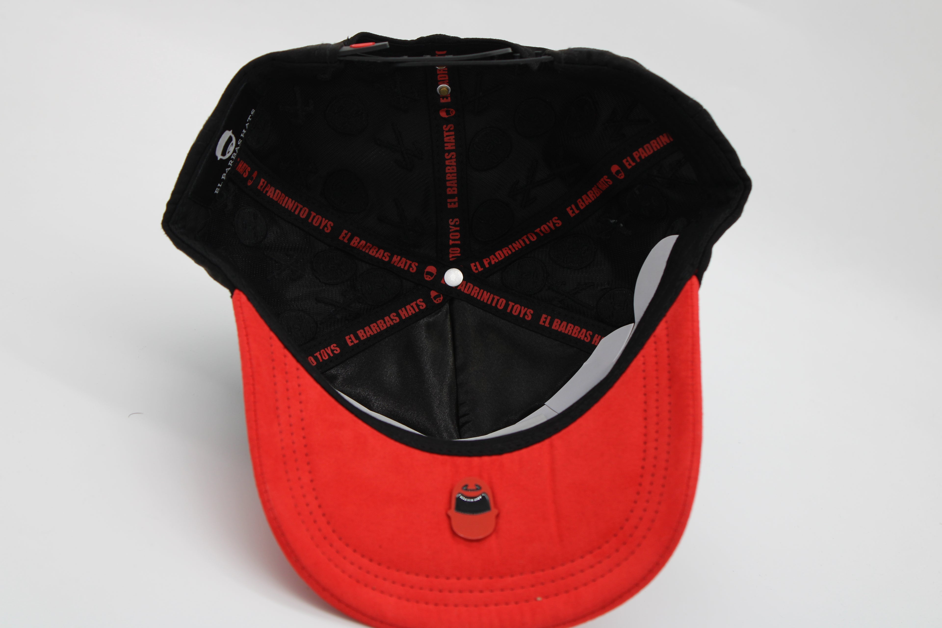 Gorra Barbas Hats "Elegua x Padrinito Toys"