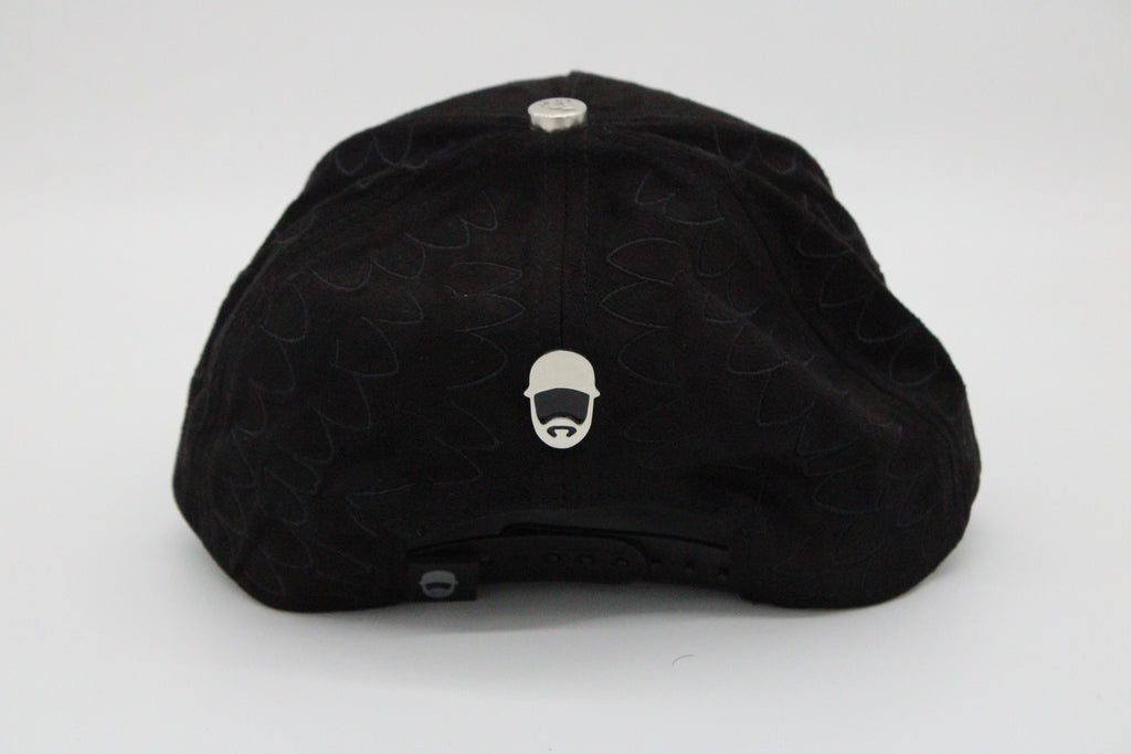 Gorra Barbas Hats "El Búho x Luis R Conriquez"