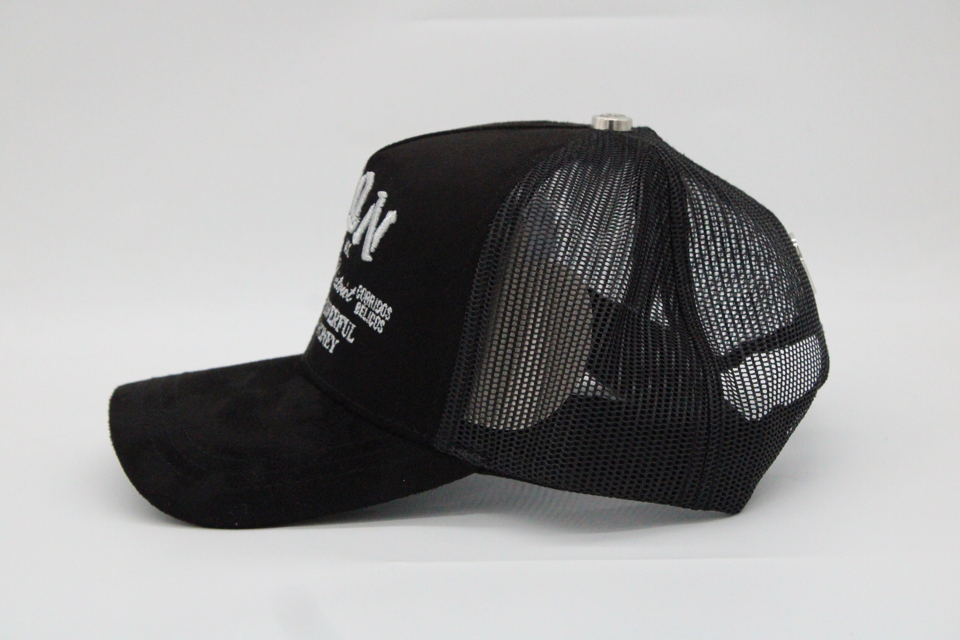 Gorra Barbas Hats "SNQN x Luis R Conriquez"
