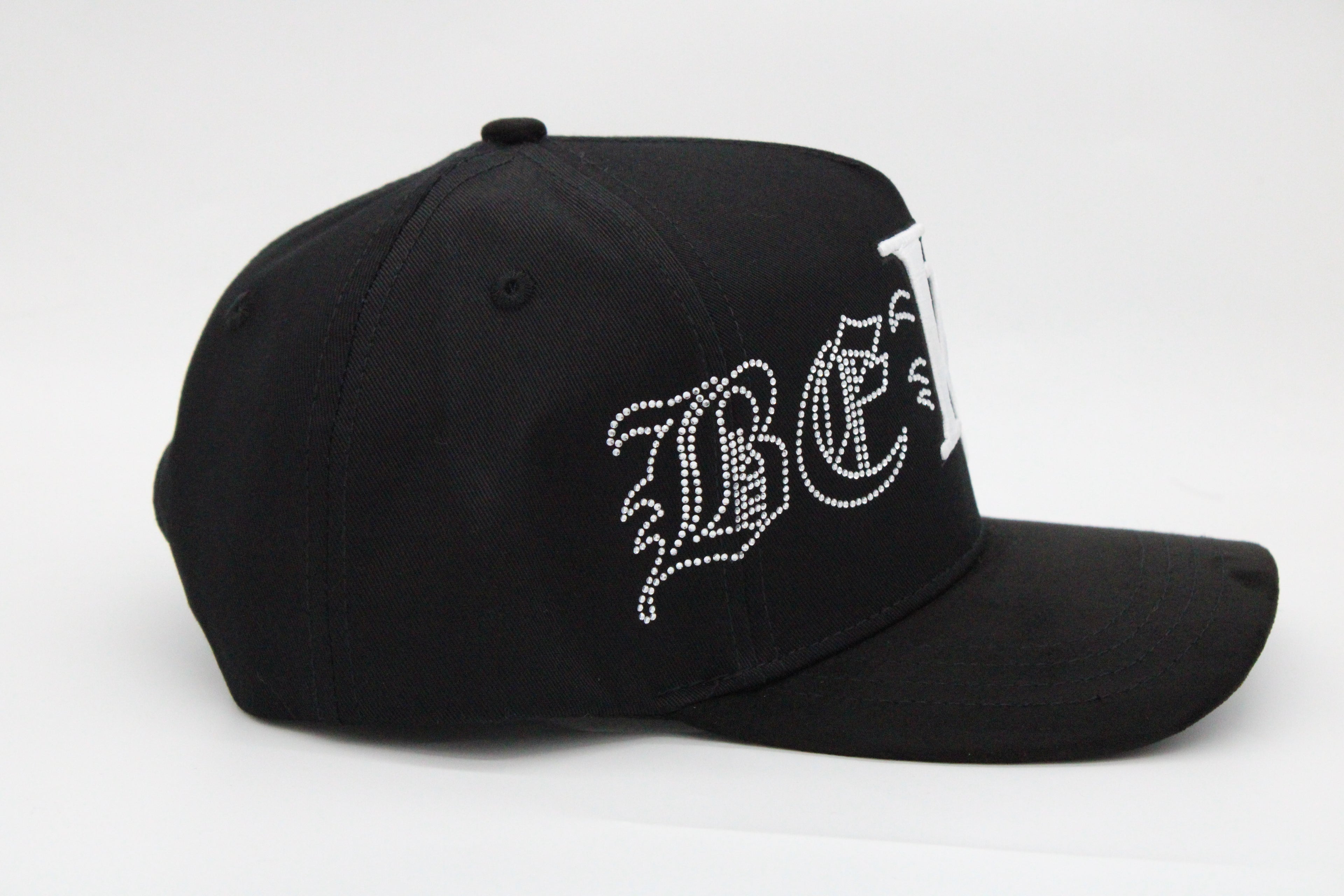 Gorra Toto Hats "Belico x Luis R Conriquez"