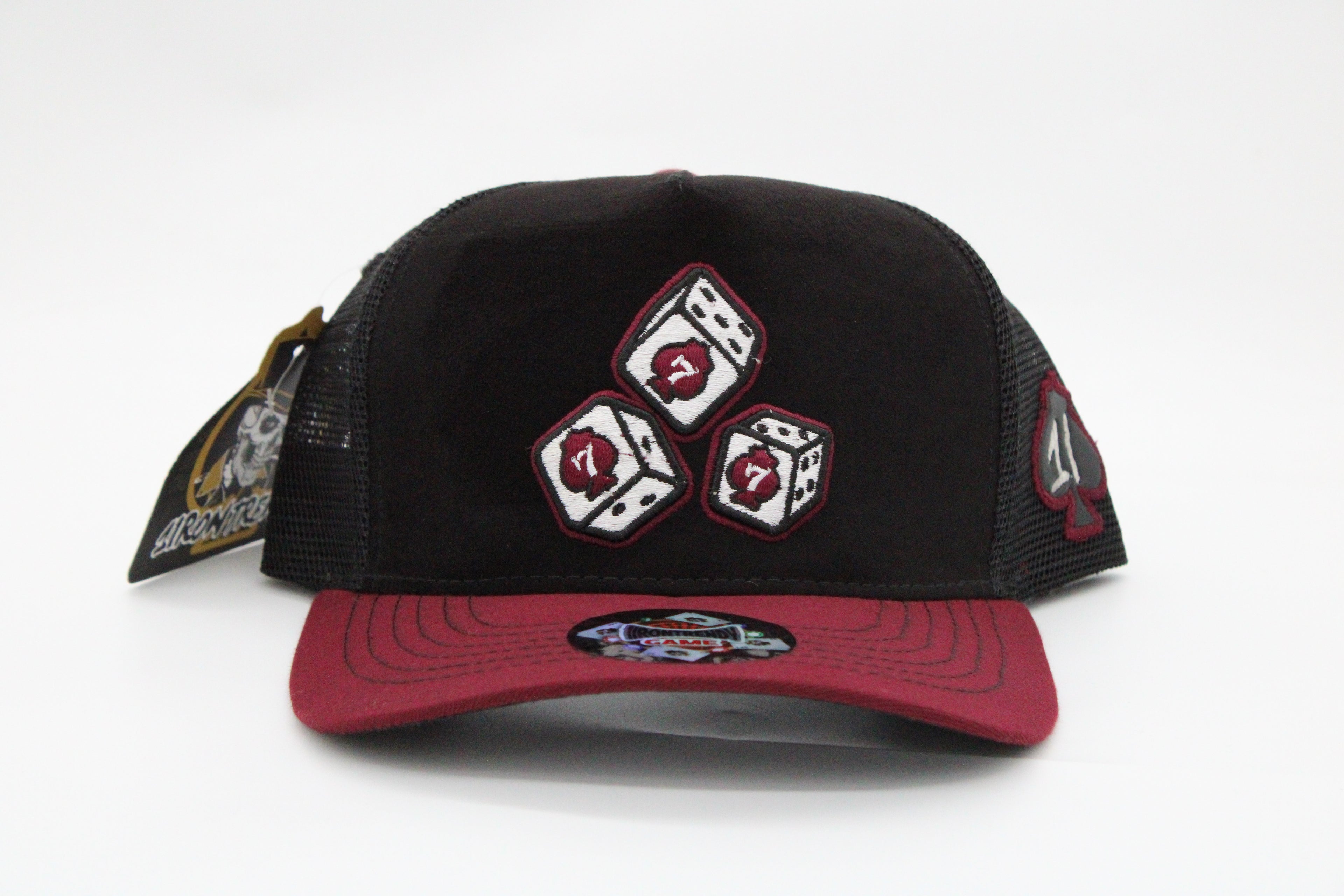 Gorra Iron Trendy "Dados Lucky Wine"