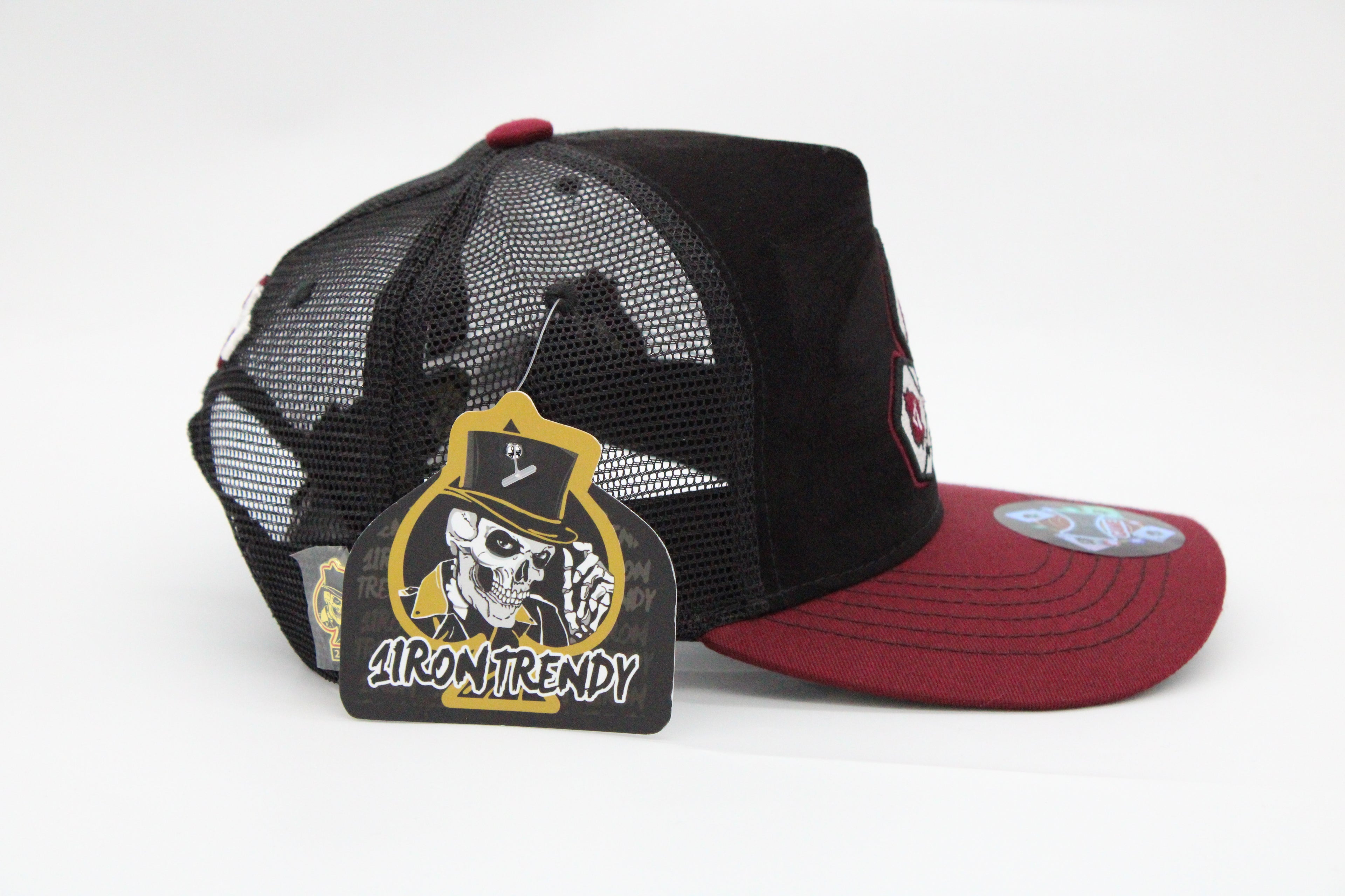 Gorra Iron Trendy "Dados Lucky Wine"