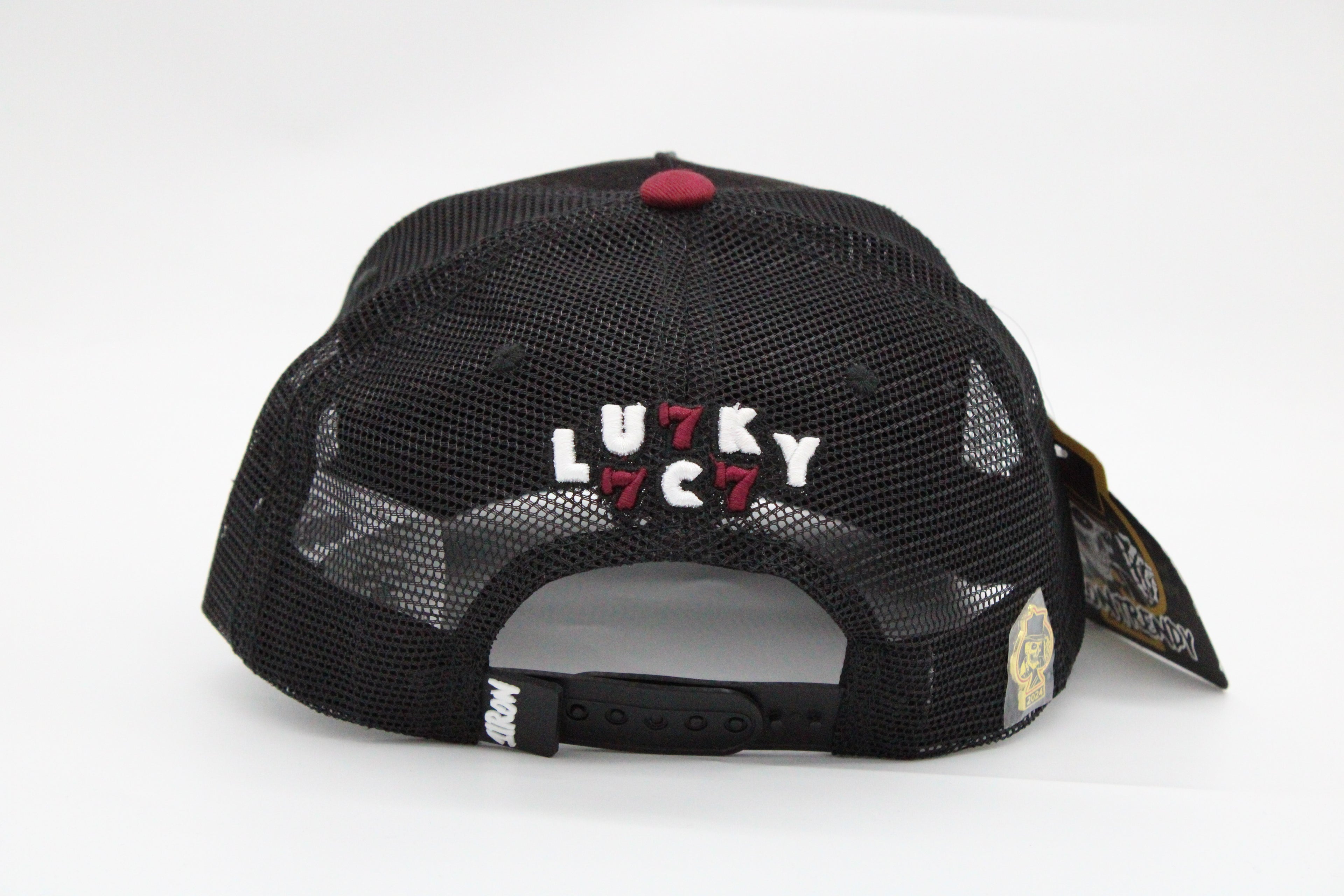 Gorra Iron Trendy "Dados Lucky Wine"