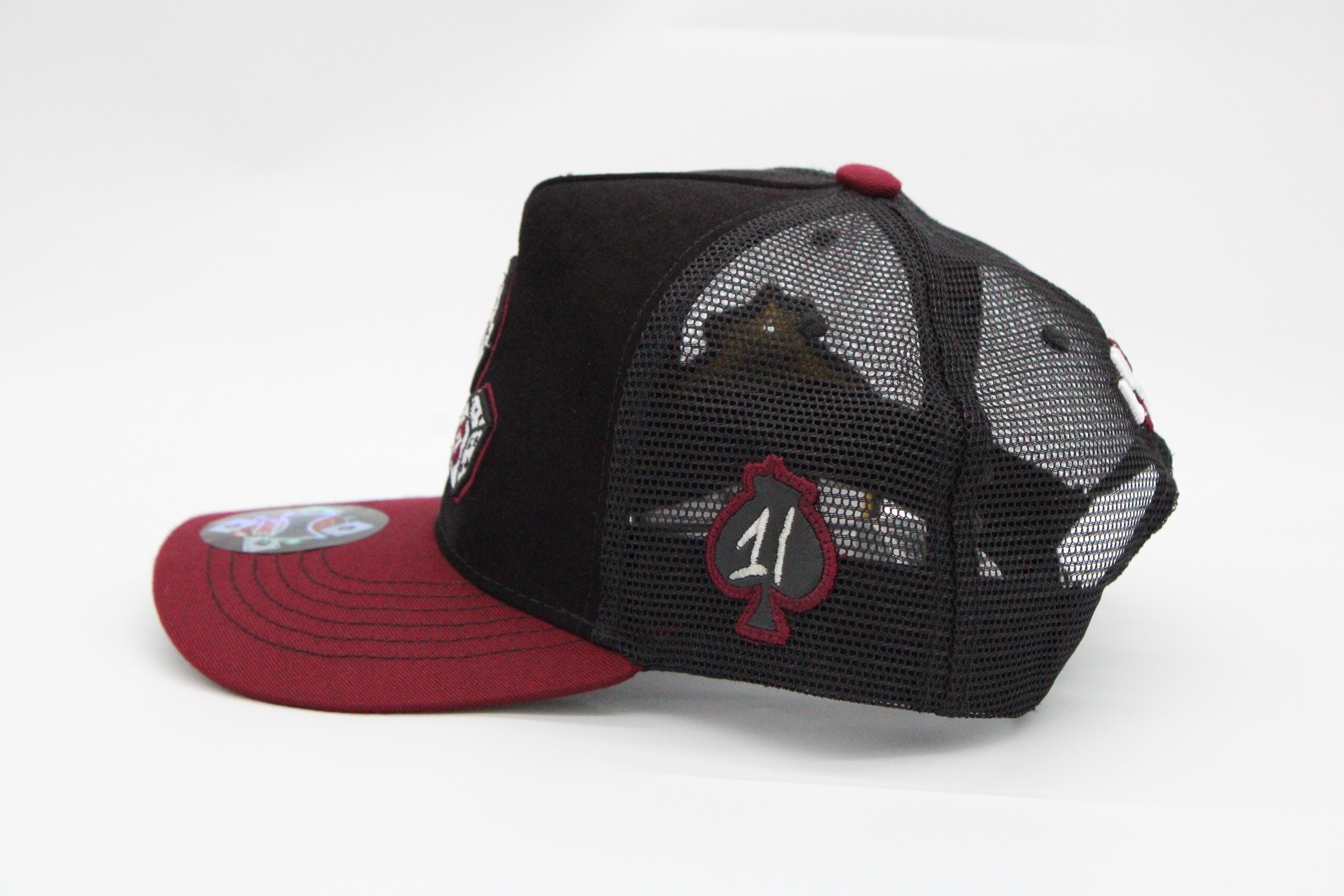 Gorra Iron Trendy "Dados Lucky Wine"