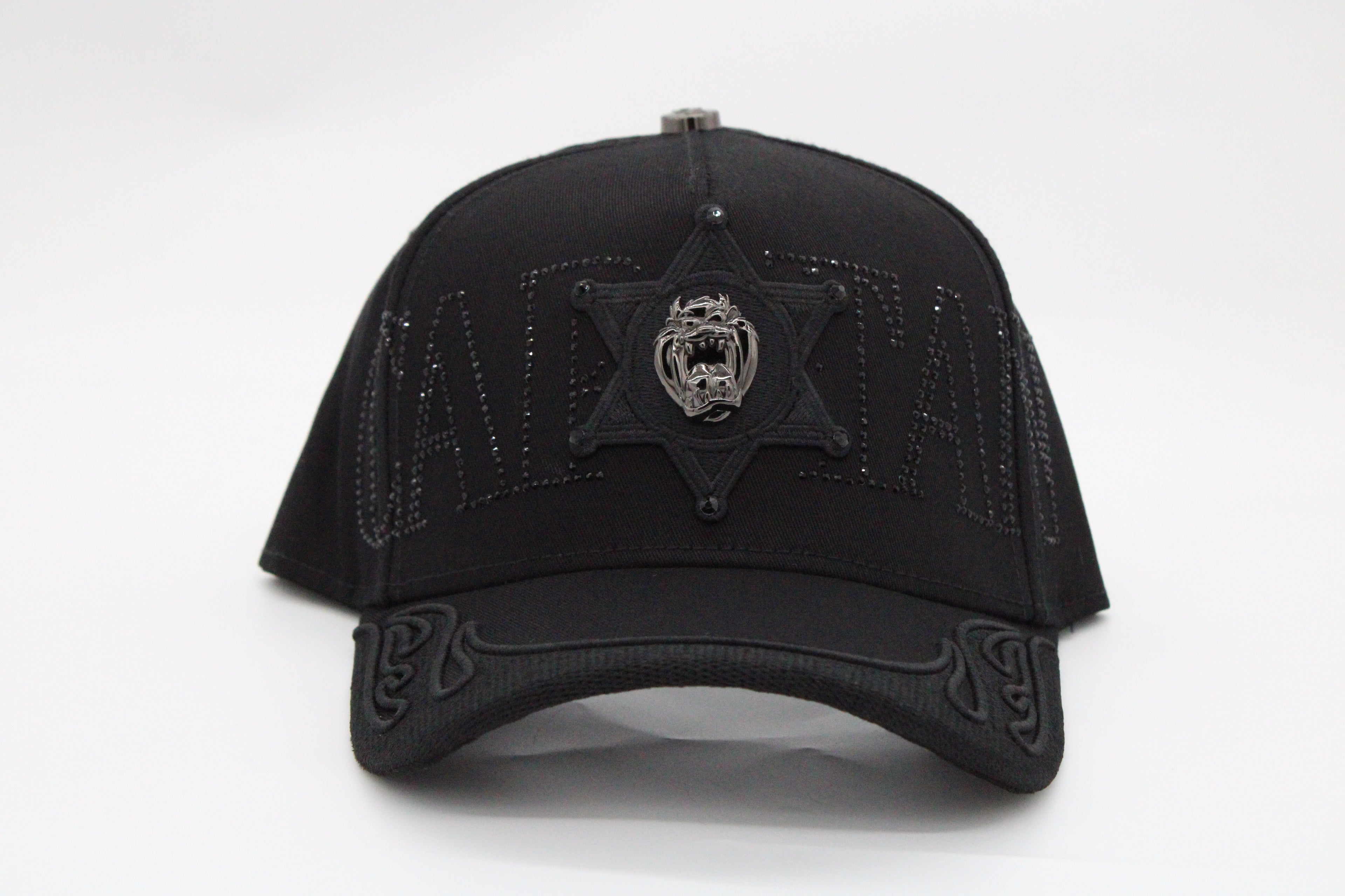 Gorra Baez "Capitan x Víctor Mendivil"