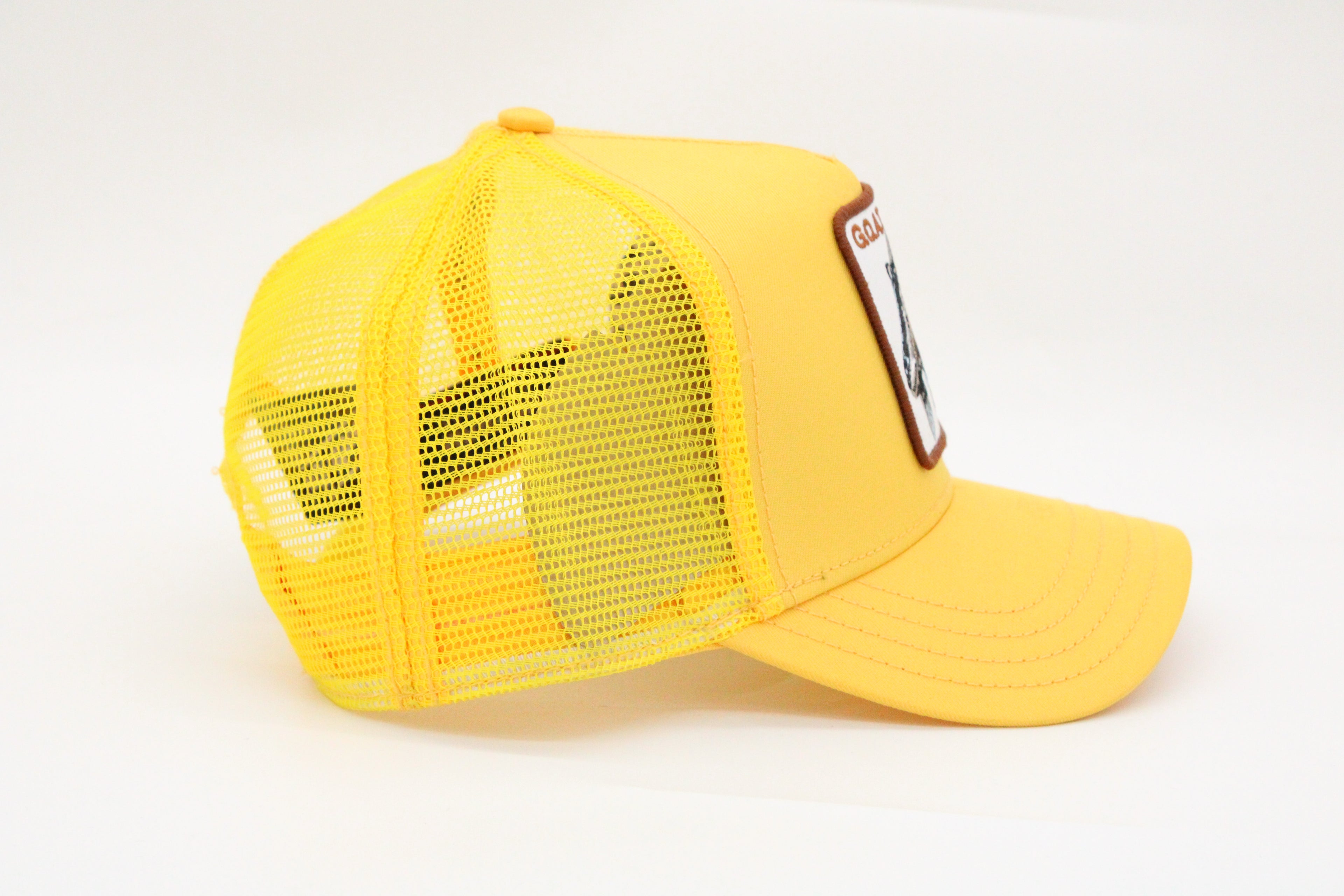 Gorra Goorin Bros "G.O.A.T. Amarilla"