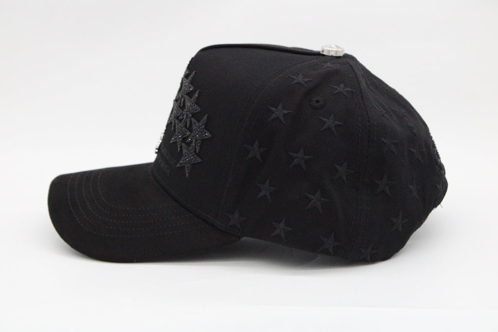 Gorra Star Hats Club “Total Black District"